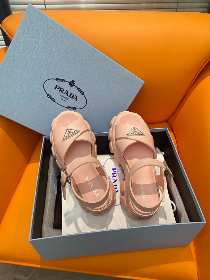 PRADA SLIDE