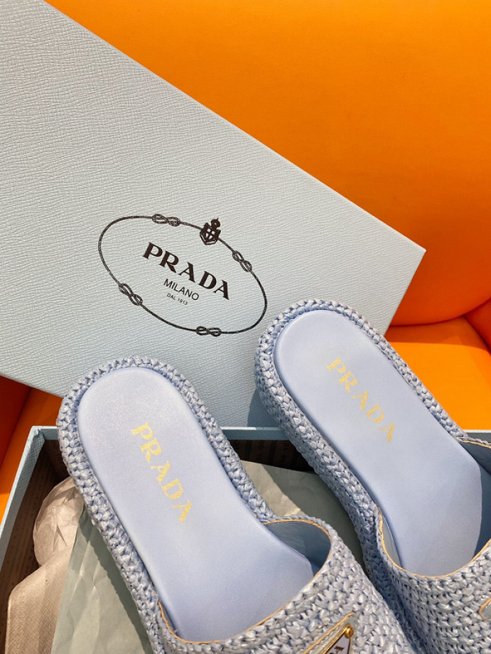 PRADA SLIDE