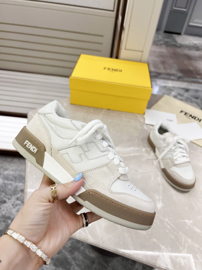 FENDI SNEAKERS