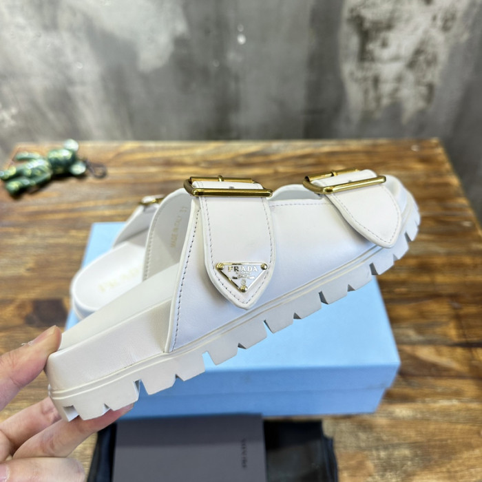 PRADA SLIDE
