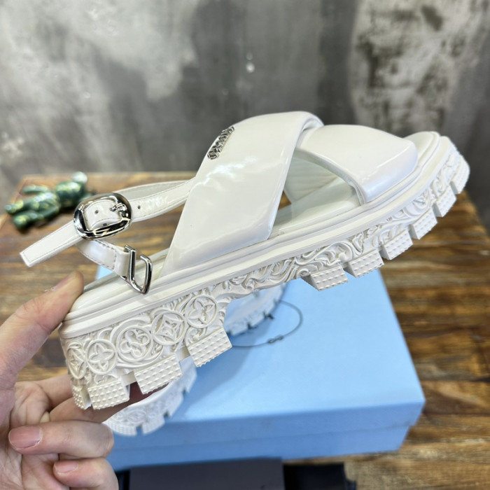 PRADA SLIDE