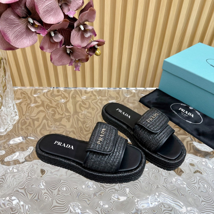 PRADA SLIDE