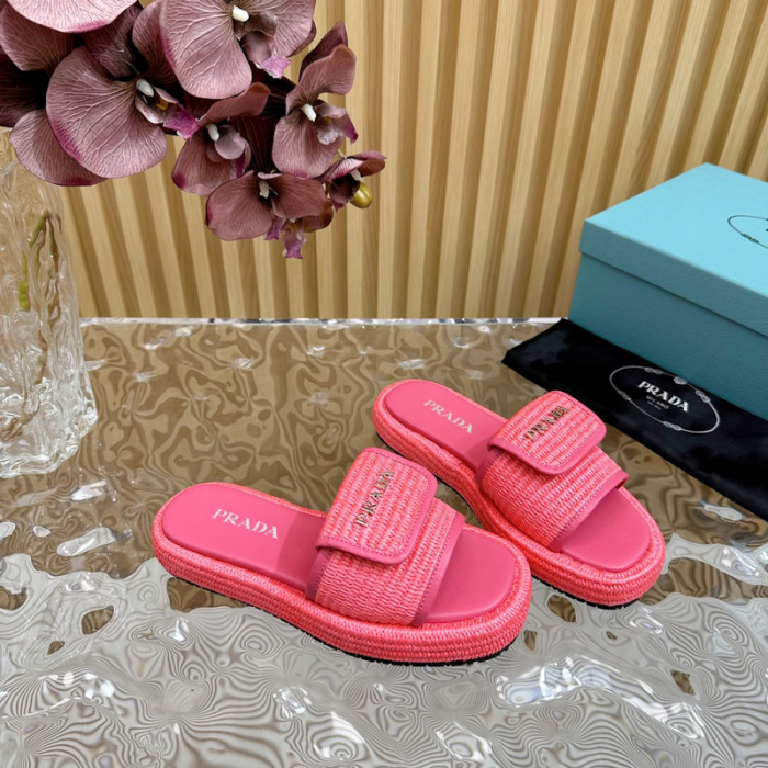 PRADA SLIDE