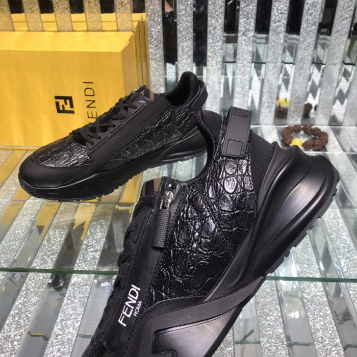 FENDI SNEAKERS