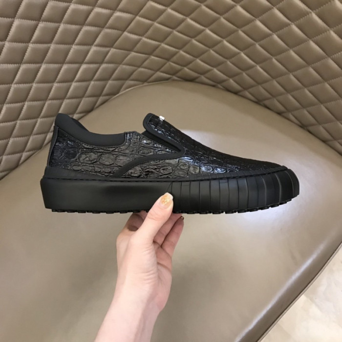 FENDI SNEAKERS