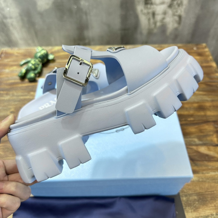 PRADA SLIDE