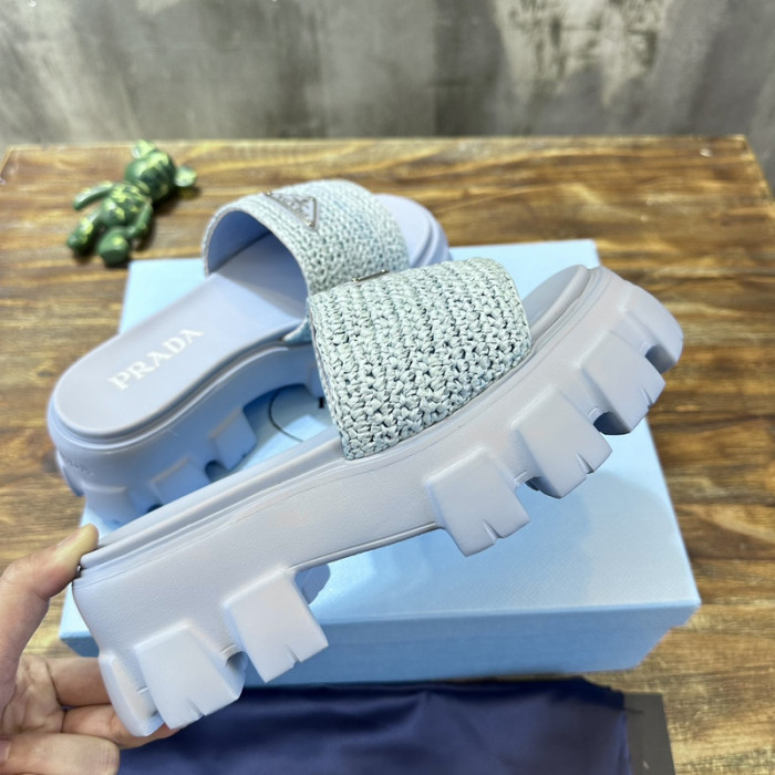 PRADA SLIDE