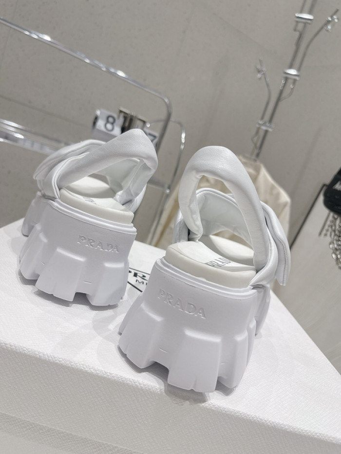 PRADA SLIDE