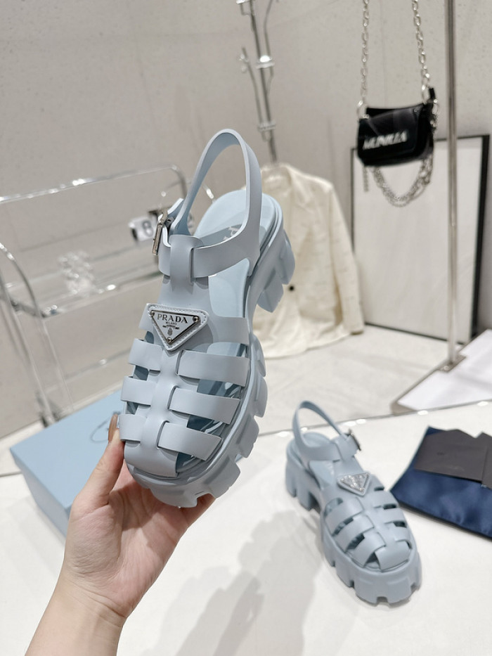 PRADA SLIDE