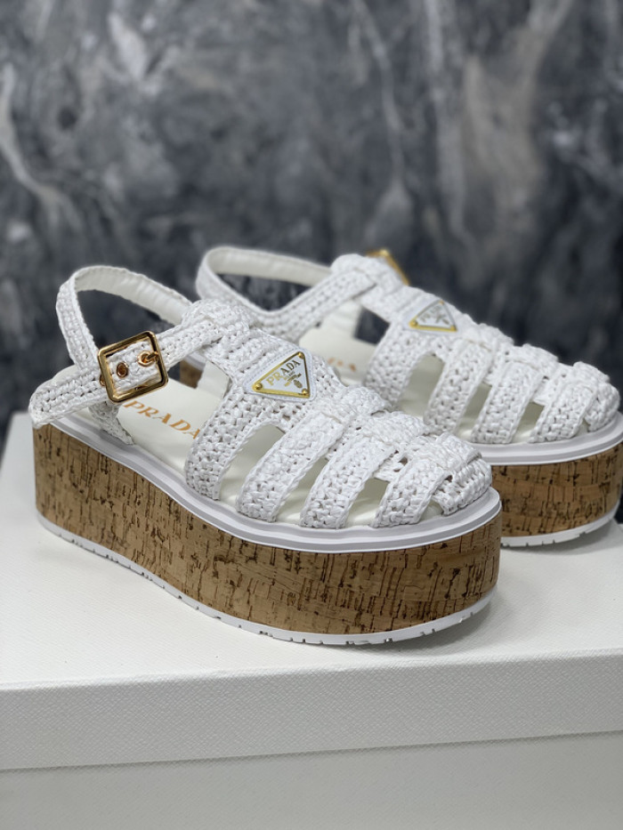 PRADA SLIDE