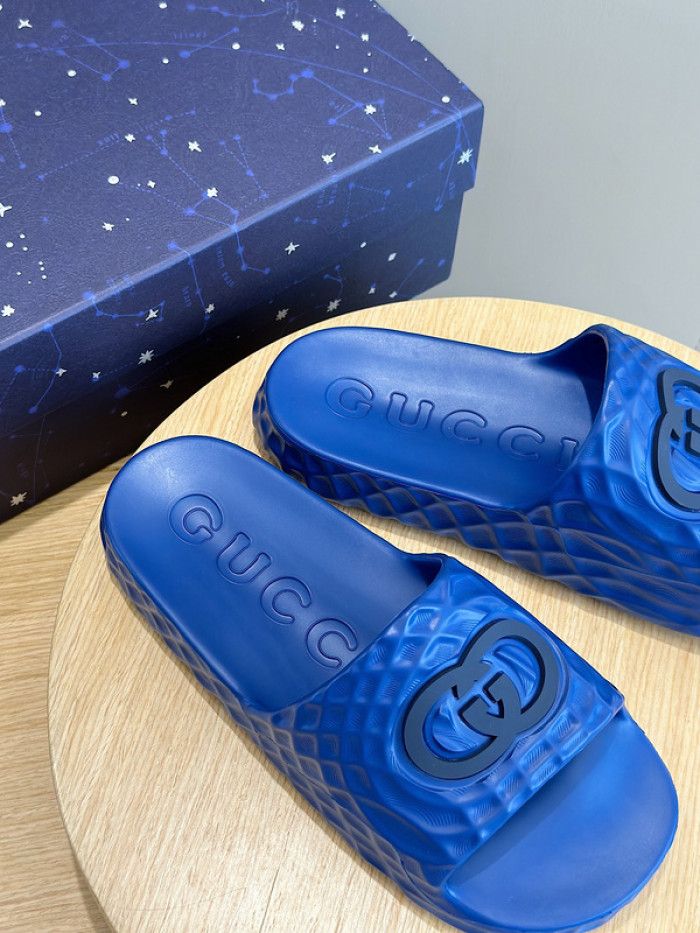 GCI GG Slide Sandal