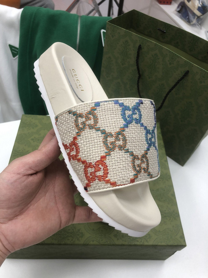 GCI GG Slide Sandal