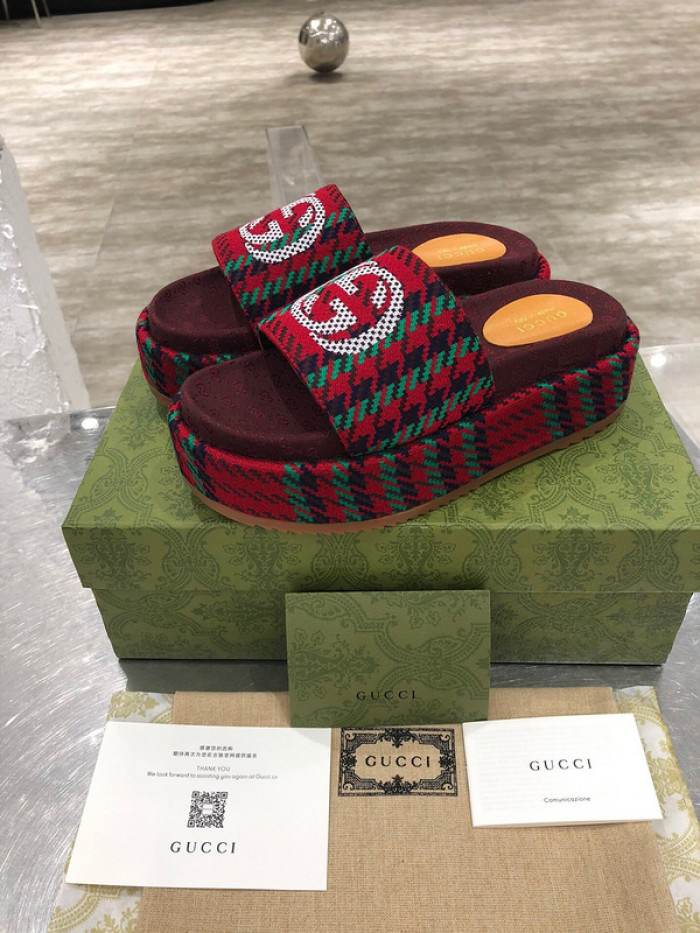 GCI GG Slide Sandal