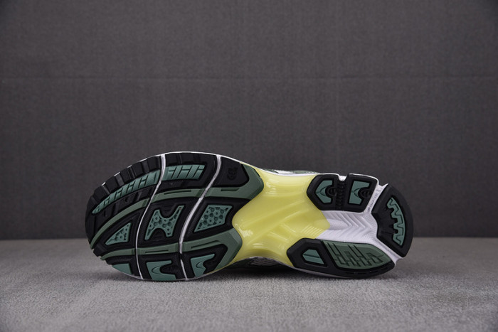 ASICS Gel Kayano 14 