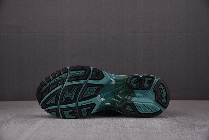 Unaffected Asics Gel-Kayano 14 Uranus Green 1201A922-300