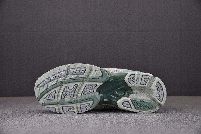 ASICS GEL-Kayano 14 Low Light Sage Smoke Grey - 1201A161-023