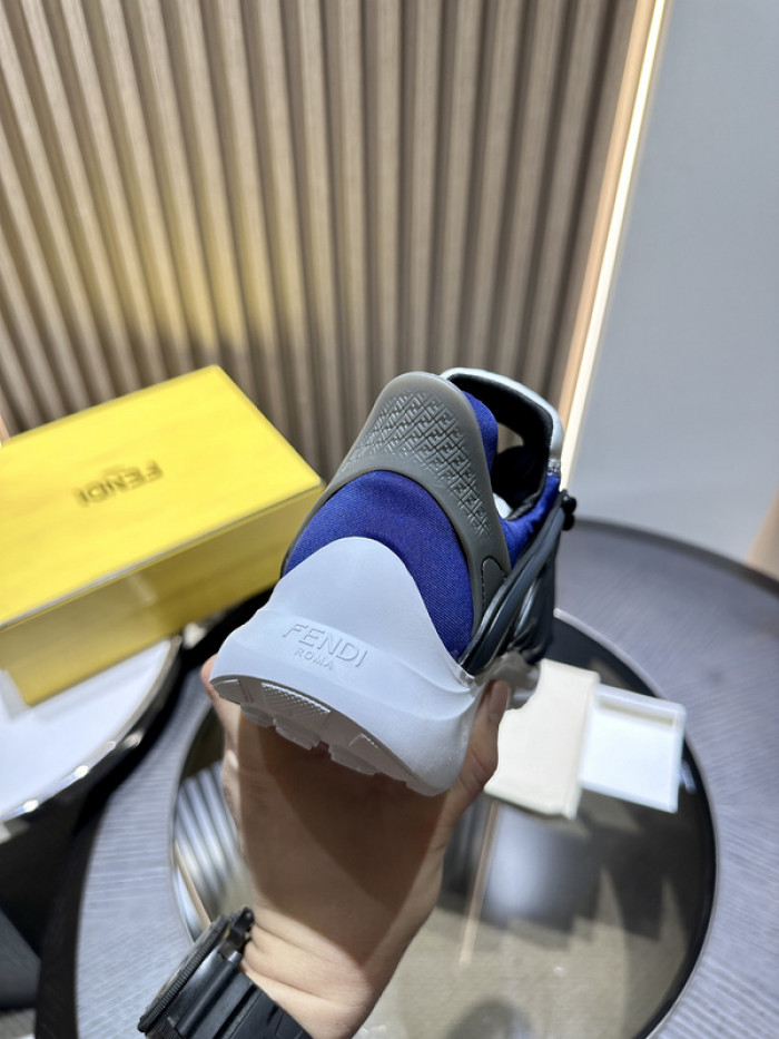FENDI SNEAKERS