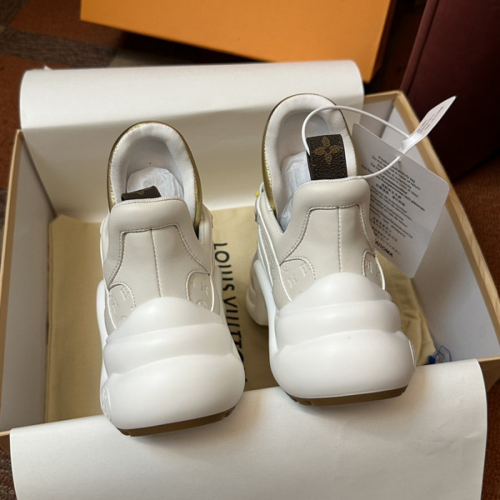 LUSV SNEAKERS