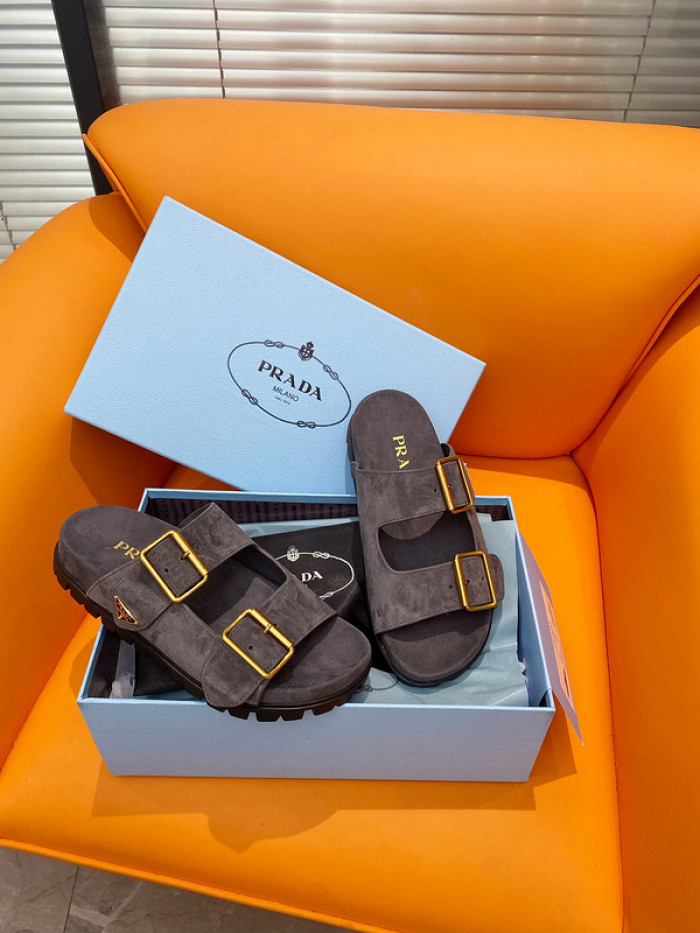 PRADA SLIDE