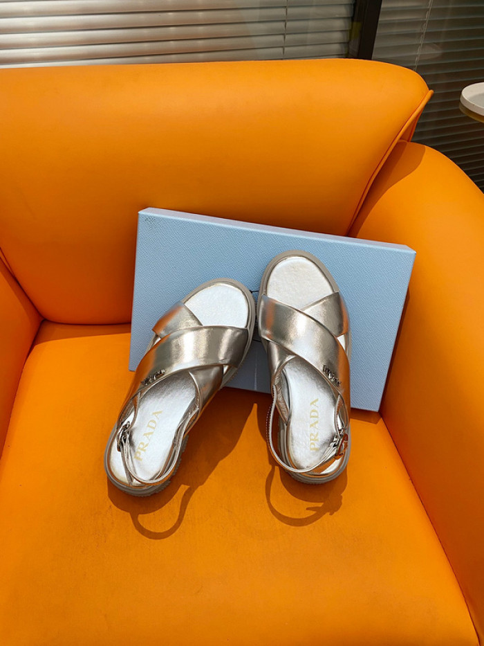 PRADA SLIDE