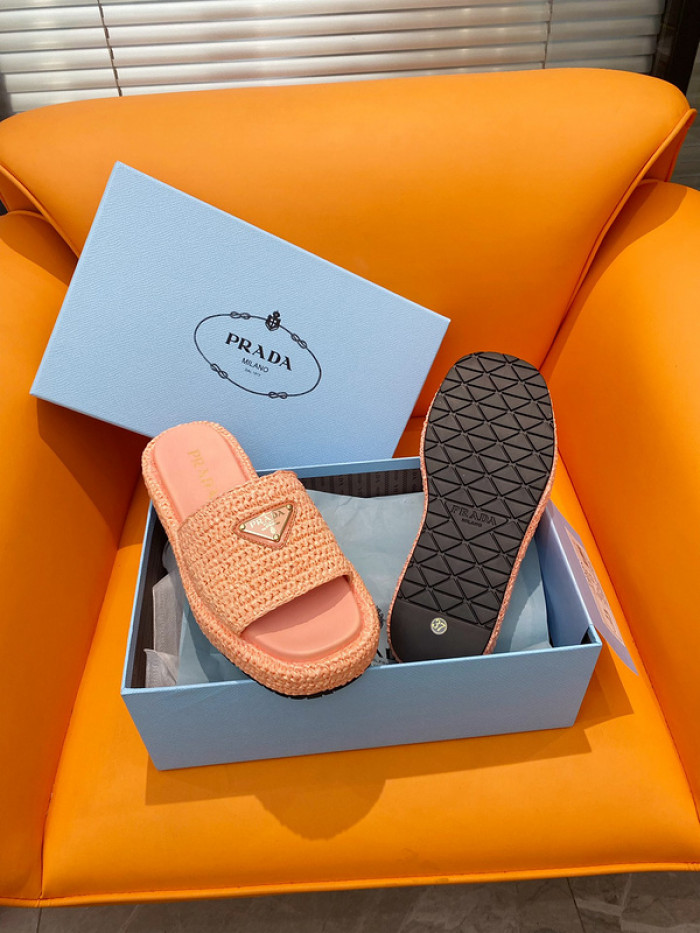 PRADA SLIDE