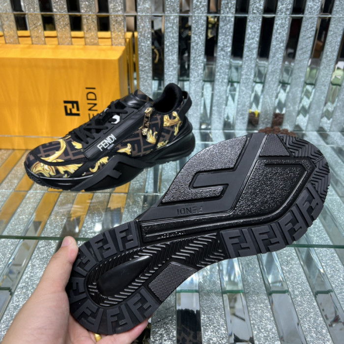 FENDI SNEAKERS
