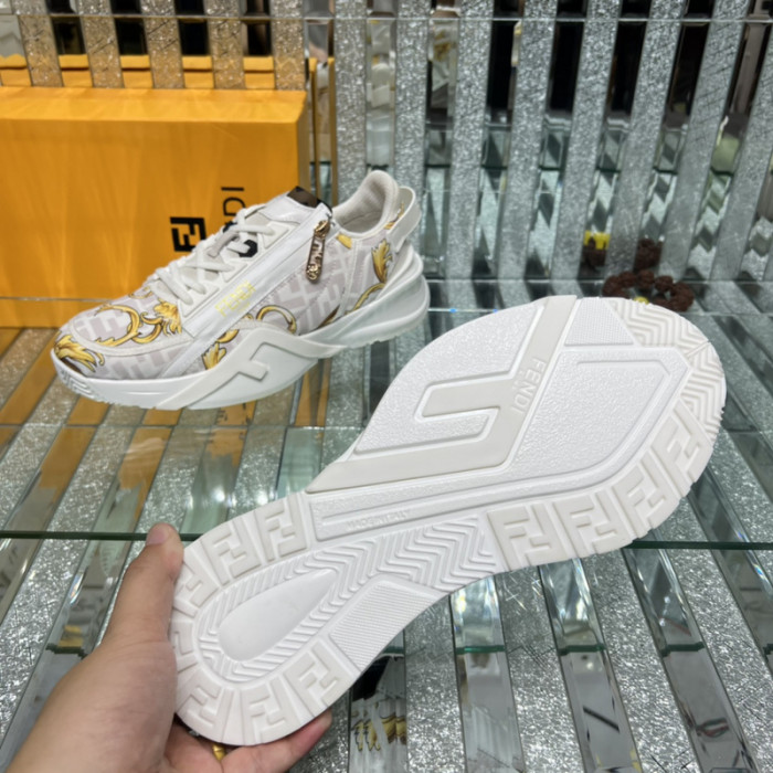 FENDI SNEAKERS
