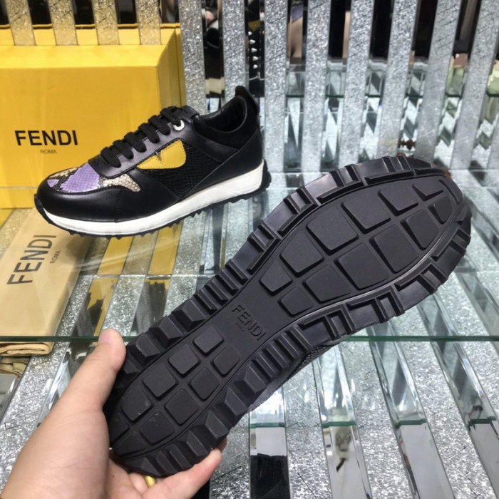 FENDI SNEAKERS