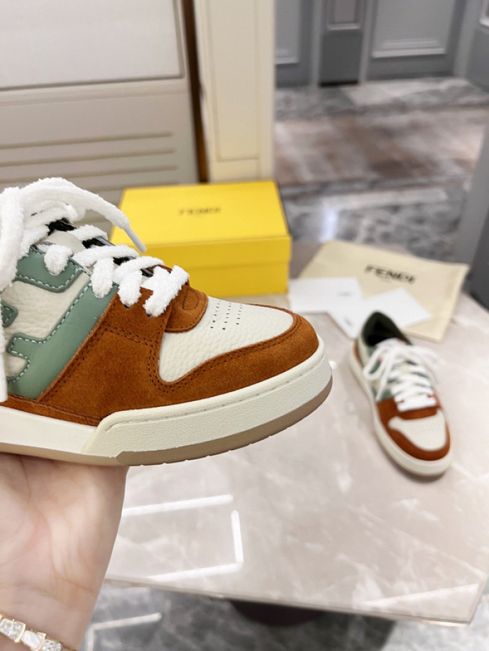 FENDI SNEAKERS
