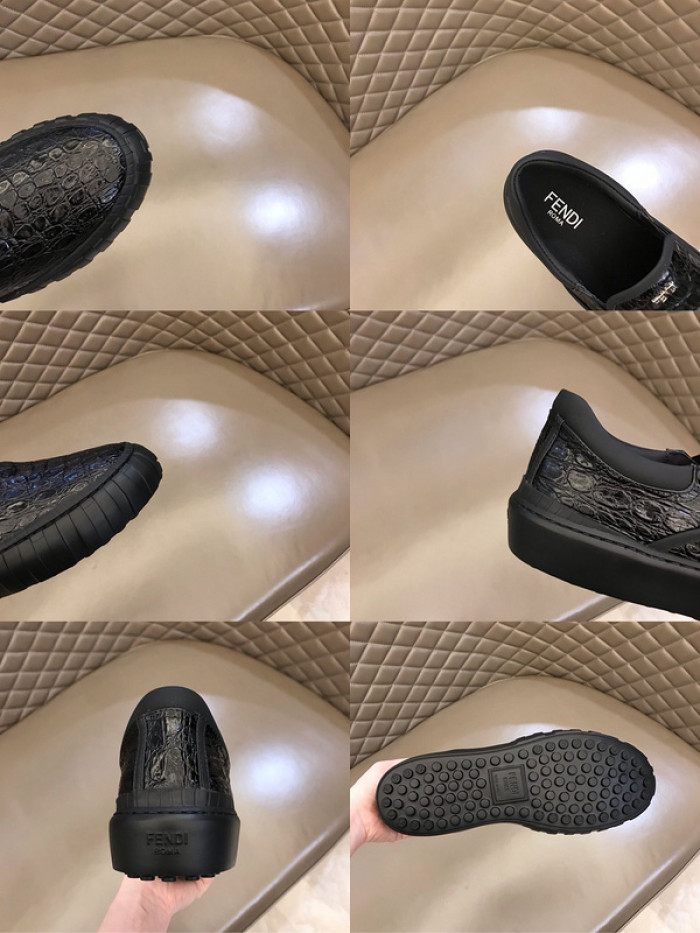 FENDI SNEAKERS