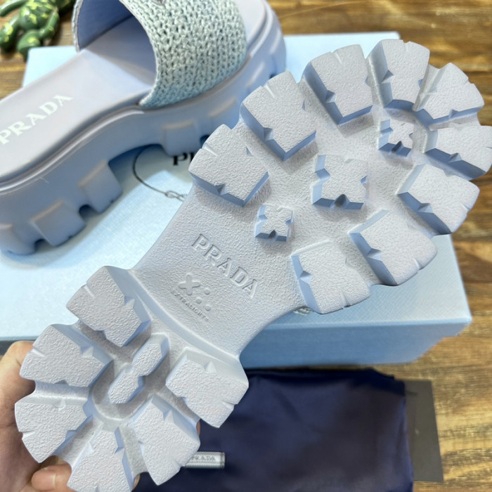 PRADA SLIDE
