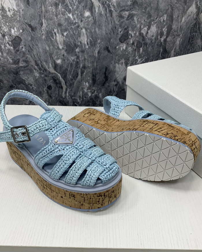 PRADA SLIDE