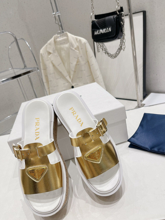PRADA SLIDE