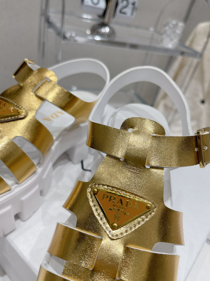 PRADA SLIDE