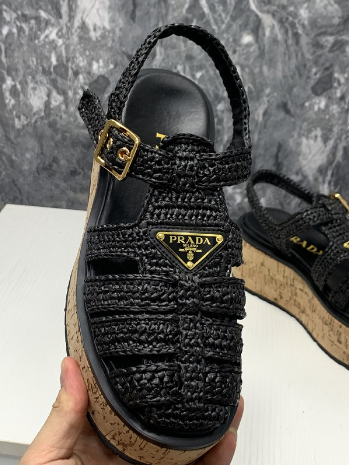 PRADA SLIDE
