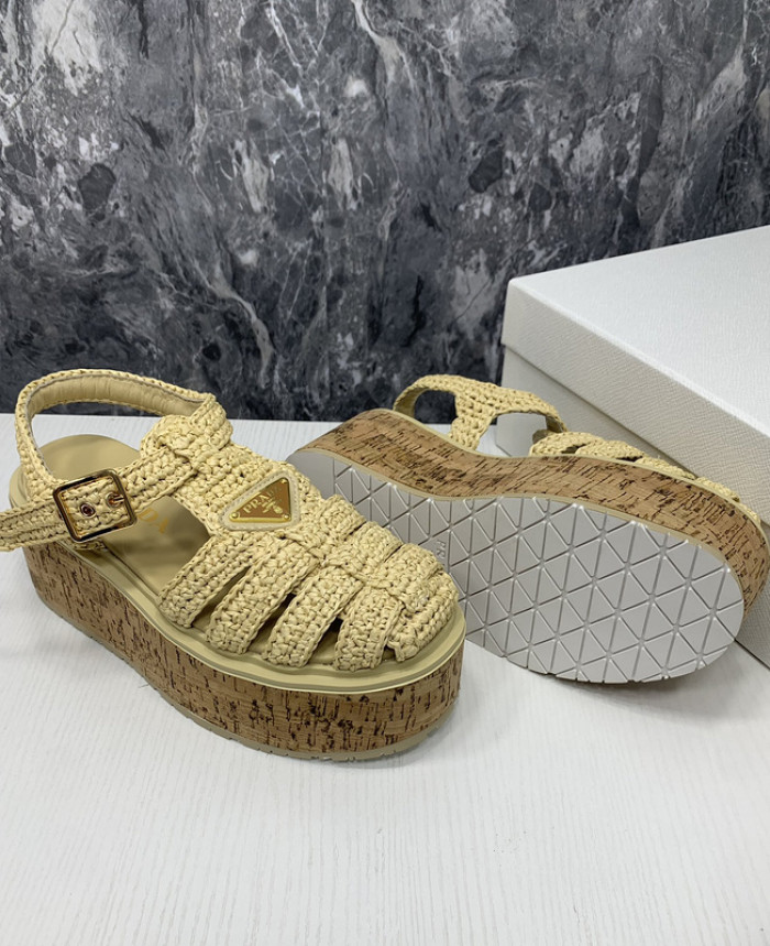 PRADA SLIDE