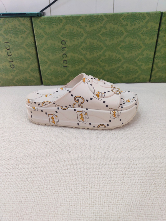 GCI GG Slide Sandal
