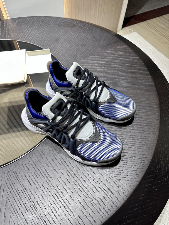 FENDI SNEAKERS