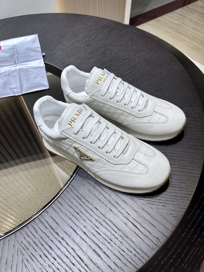 PRDA Sneaker