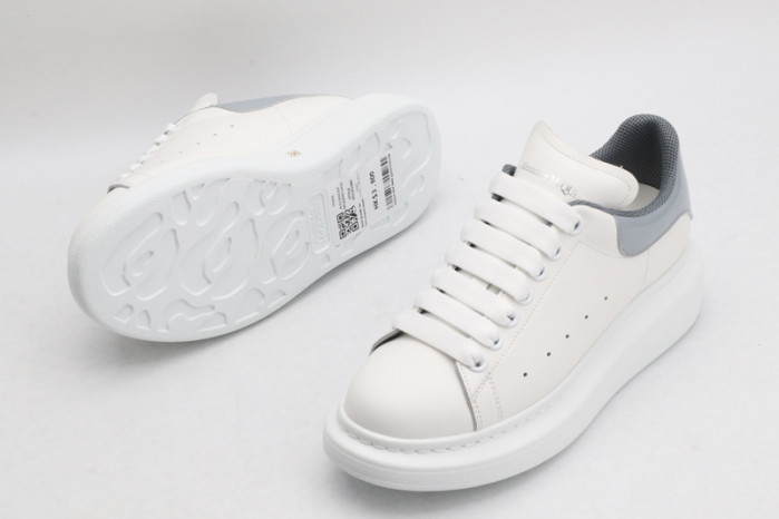 ALEXMQ Sneakers