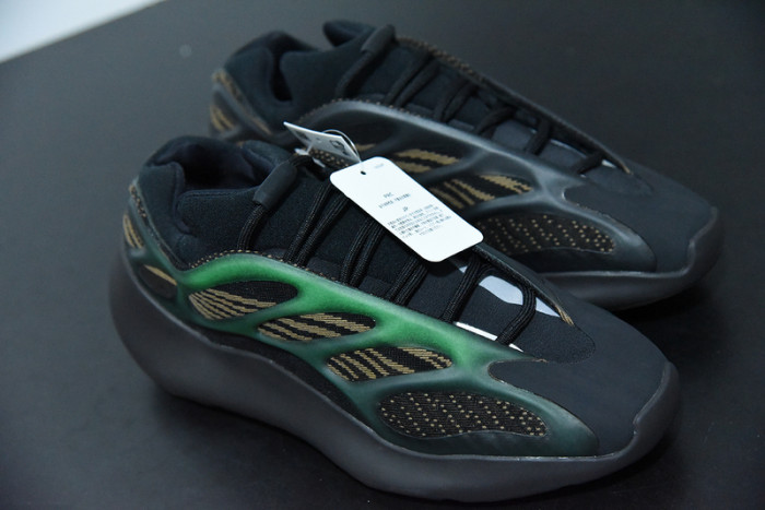 Adidas Yeezy 700 V3 Clay Brown GY0189