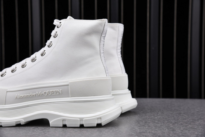 ALEXMQ Sneakers