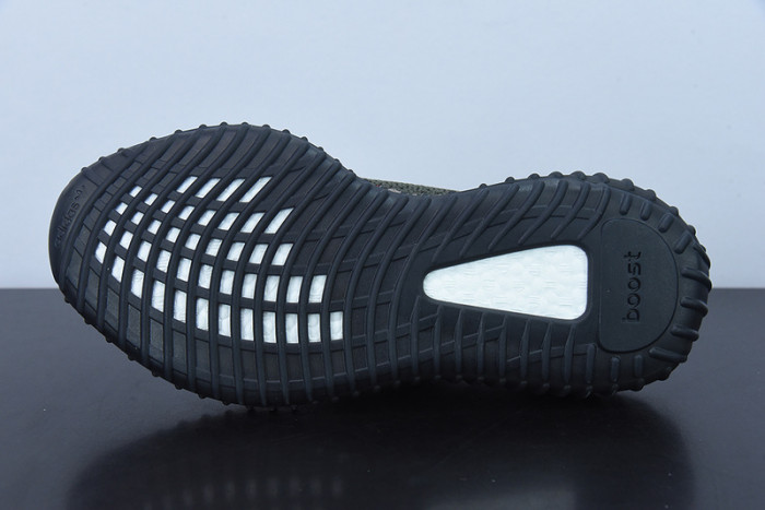 Adidas Yeezy Boost 350 V2 Sneaker HQ7045