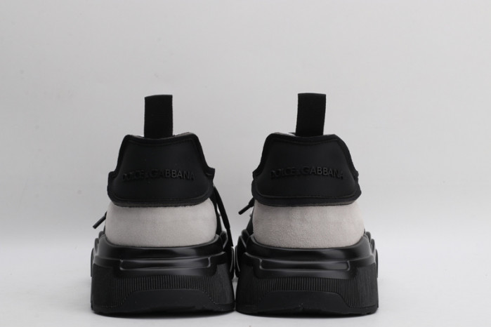 DG SNEAKER