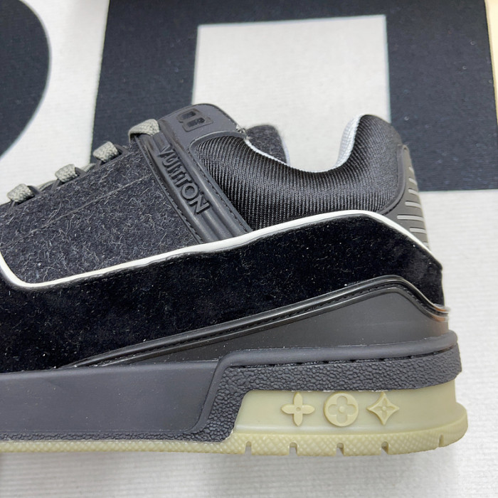 LUSV SNEAKERS