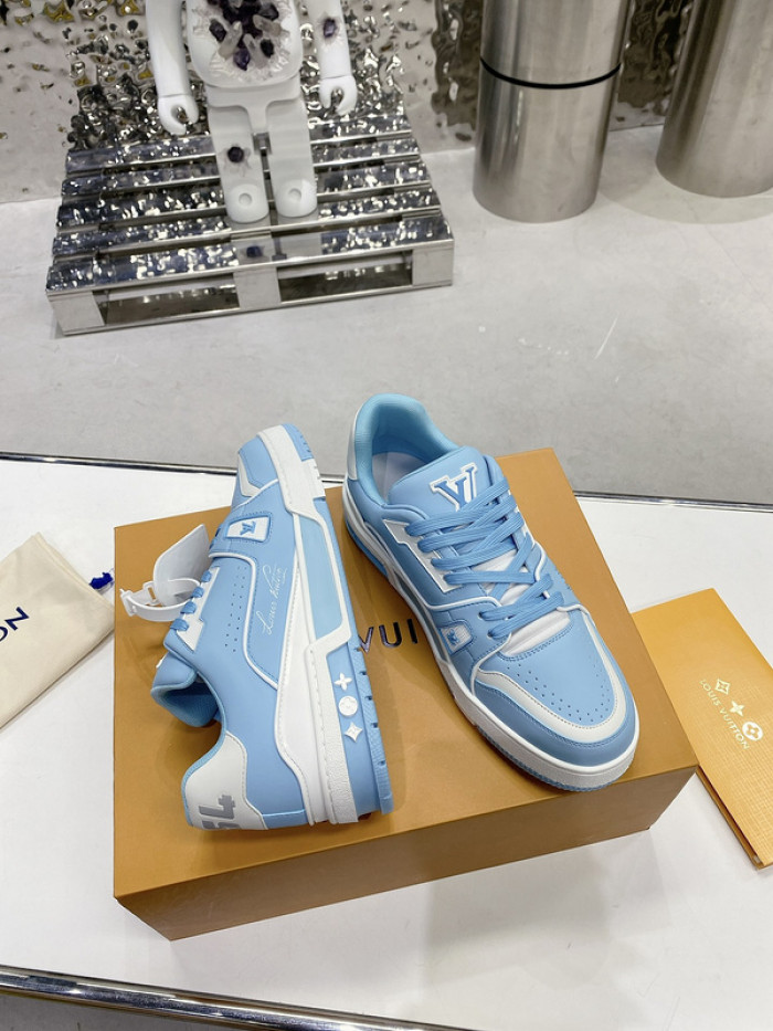 LUSV SNEAKERS