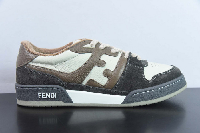 FENDI SNEAKERS