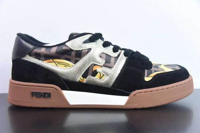 FENDI SNEAKERS