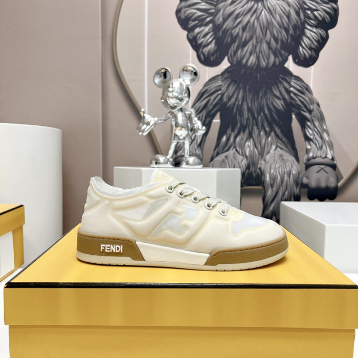 FENDI SNEAKERS