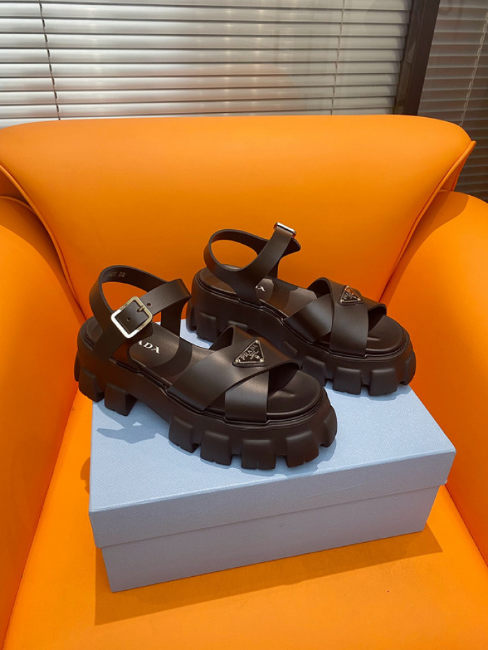 PRADA SLIDE